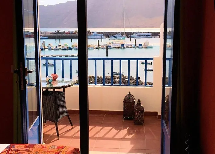 Marrakech Beach, La Graciosa. Caleta de Sebo